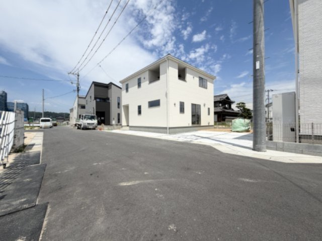 【前面道路含む現地写真】 | リーブルガーデン倉敷連島町鶴新田第19 (全5棟)