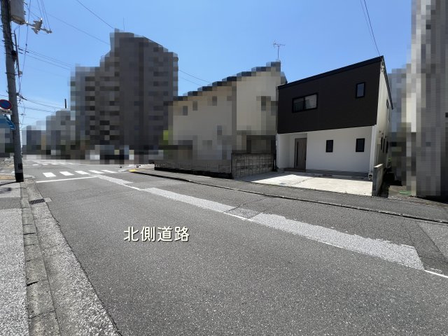 【前面道路含む現地写真】 | 高知市北本町１丁目
