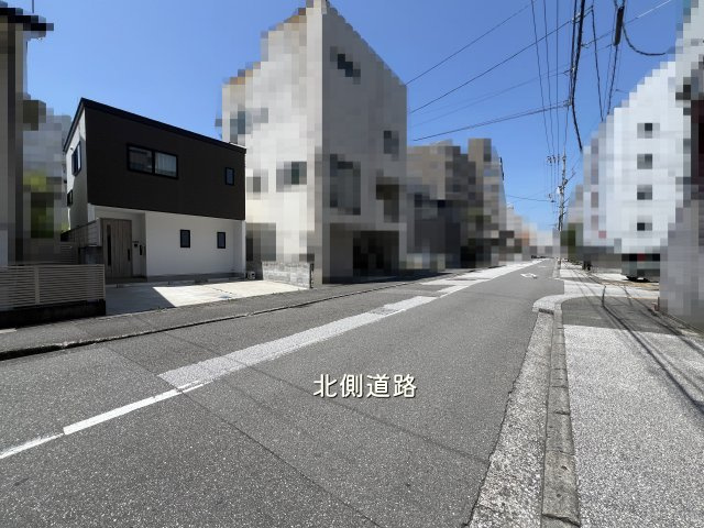 【前面道路含む現地写真】 | 高知市北本町１丁目