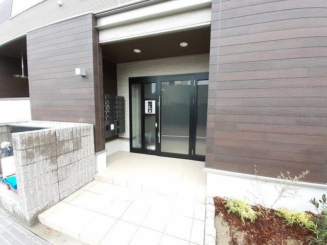 シャインのエントランス