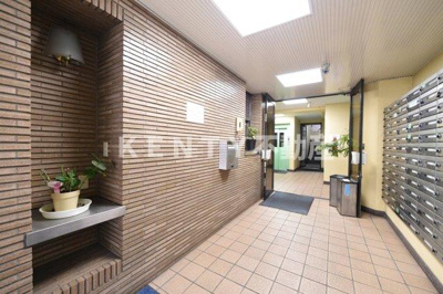【ロビー】 | トップルーム品川 | 建物の内部です