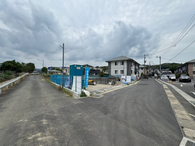 ーBloomーブルームー小倉南区下石田2丁目1期　【小倉南区　新築戸建て】の前面道路含む現地写真|現地撮影　2026,6,14　ーBloomーブルームー小倉南区下石田2丁目1期　【小倉南区　新築戸建て】