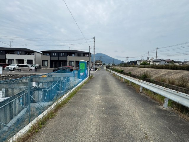 ーBloomーブルームー小倉南区下石田2丁目1期　【小倉南区　新築戸建て】の前面道路含む現地写真|現地撮影　2026,6,14　ーBloomーブルームー小倉南区下石田2丁目1期　【小倉南区　新築戸建て】