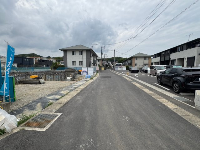 ーBloomーブルームー小倉南区下石田2丁目1期　【小倉南区　新築戸建て】の前面道路含む現地写真|現地撮影　2026,6,14　ーBloomーブルームー小倉南区下石田2丁目1期　【小倉南区　新築戸建て】
