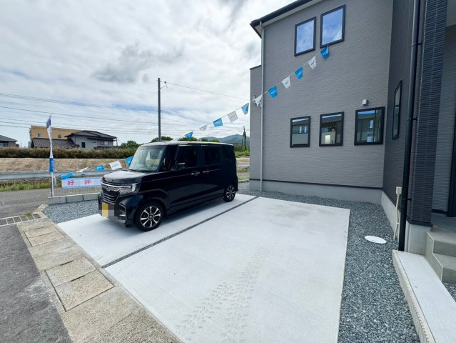 ーBloomーブルームー小倉南区下石田2丁目1期　【小倉南区　新築戸建て】の駐車場