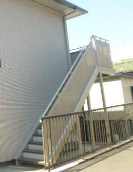 チェリーブロッサム東寺尾のエントランス|広々としたエントランス♪