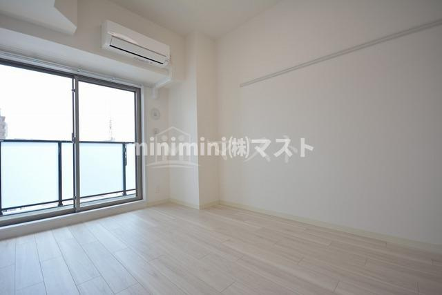 スプランディッド難波WESTの居間・リビング