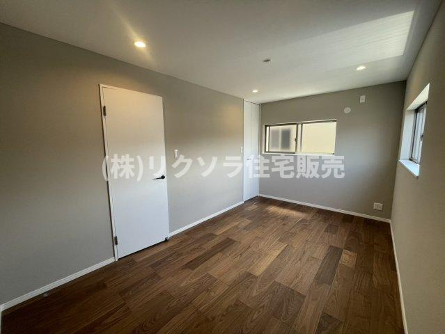 走谷1丁目　中古一戸建ての寝室|洋室7.5帖
■物件内覧・資金計画相談・住宅ローン相談、リフォーム相談、お問合せ受付中■
※当日・翌日のご内覧、ご相談はお電話でのお問合せがスムーズです！