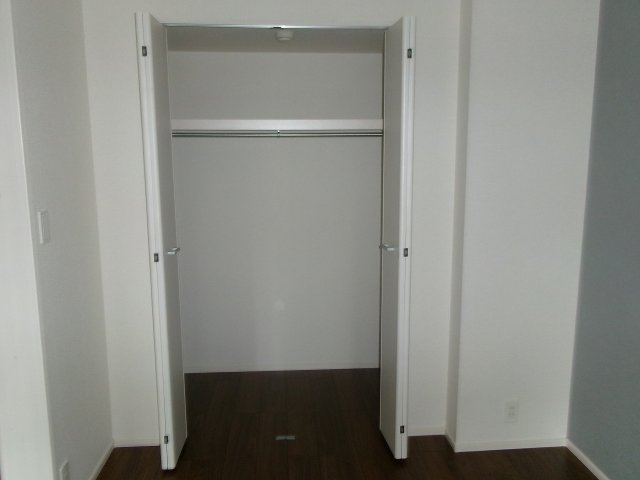 エムライズ大観町の収納