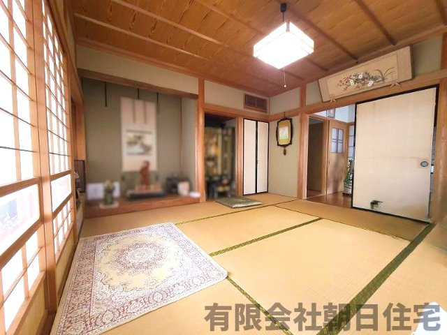 【和室】 | 東出雲町揖屋中古戸建 | 明るい和室です