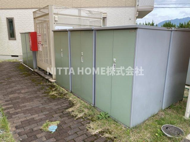 シャーメゾン楽音寺Ｂのその他|外部物置を完備しています◎