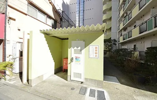 トップ・ルーム品川のその他共用部分|敷地内ゴミ置き場です。