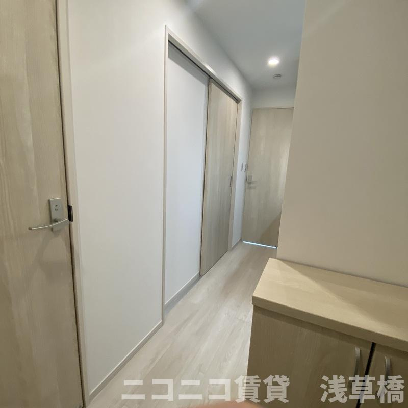MELDIA瑞江の玄関