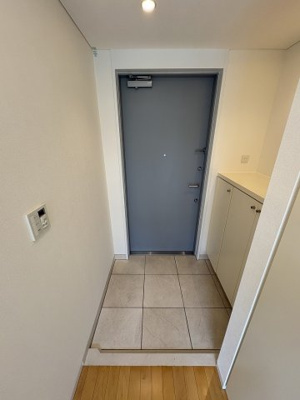 【玄関】 | 表参道ヒルズゼルコバテラスE