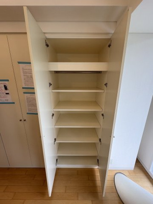 【収納】 | 表参道ヒルズゼルコバテラスE