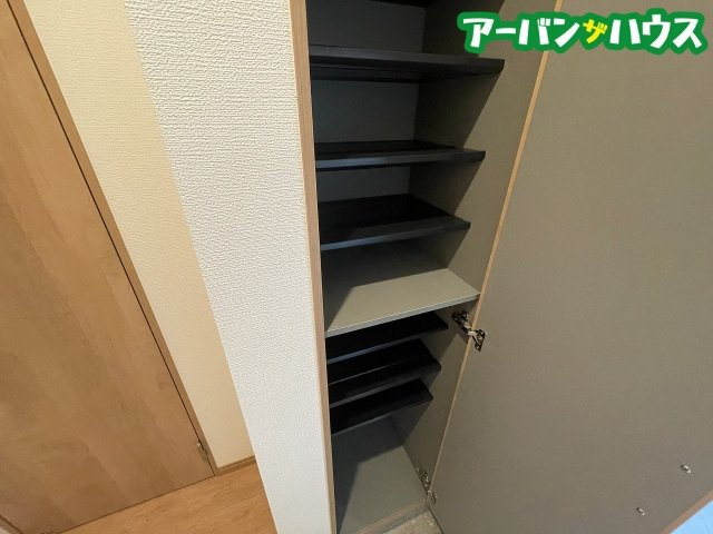 REGALEST 今