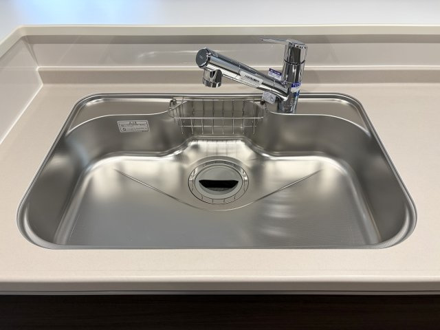 【設備】 | リーブルガーデン倉敷連島町鶴新田第19 (全5棟) | 浄水機能付きキッチン水栓
