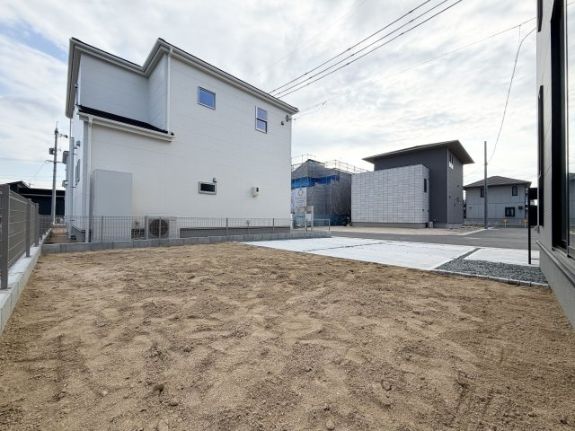 【庭】 | リーブルガーデン倉敷連島町鶴新田第19 (全5棟)