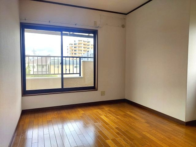 宝塚市口谷西3丁目一戸建の洋室|2階洋室約6.5帖