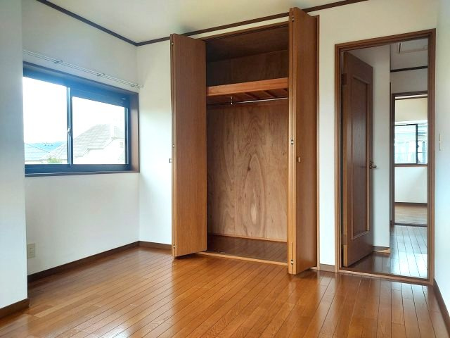 宝塚市口谷西3丁目一戸建の洋室|2階洋室約6.5帖