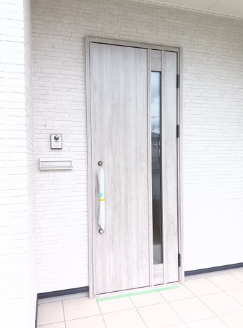 小山市犬塚5丁目の玄関