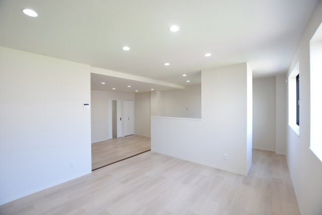 新潟市中央区古町通十番町の居間・リビング