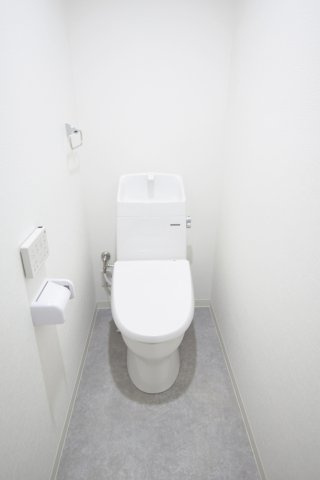 新潟市中央区古町通十番町のトイレ