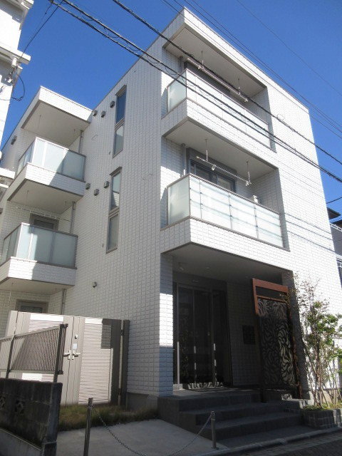 足立区綾瀬４丁目の賃貸マンション