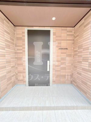 【玄関】 | ハピネス ミノリ | 落ち着いた玄関です