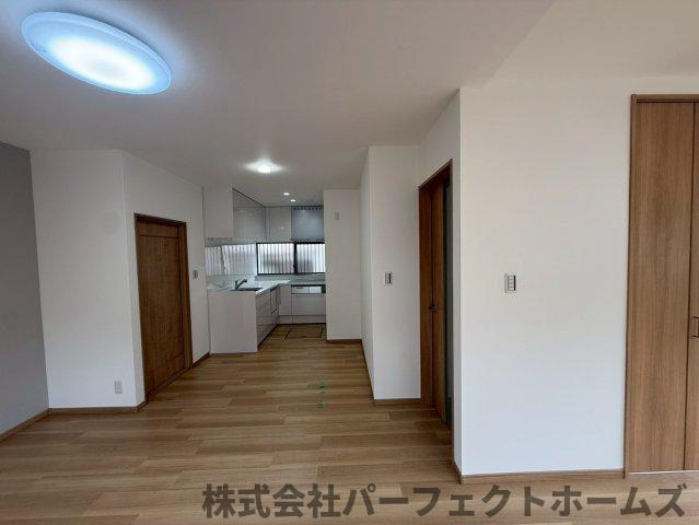 【居間・リビング】の画像
