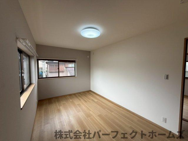 長尾元町7丁目連棟の洋室|洋室です
