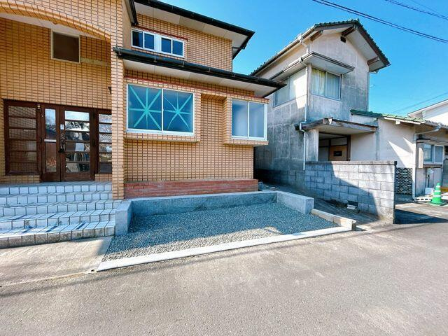 八代市横手本町の中古一戸建の外観