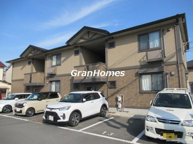 リビングタウン魚住　B棟