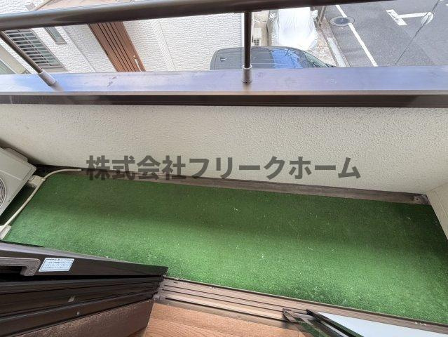 ロイヤルシティーIIIのバルコニー