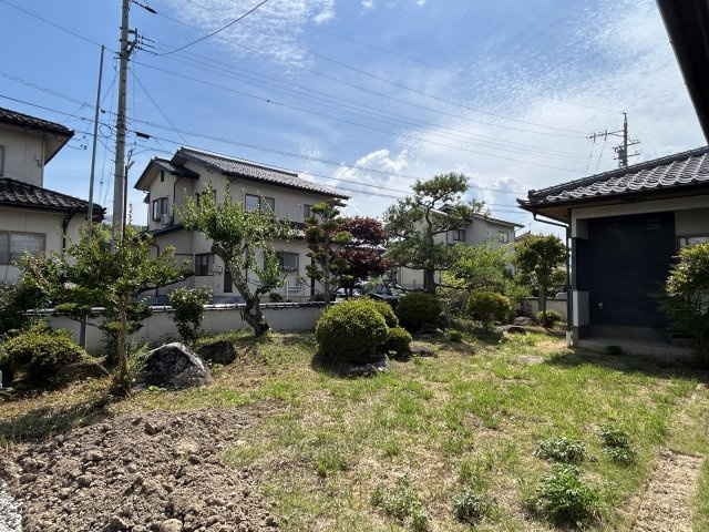 吉田　中古住宅の庭