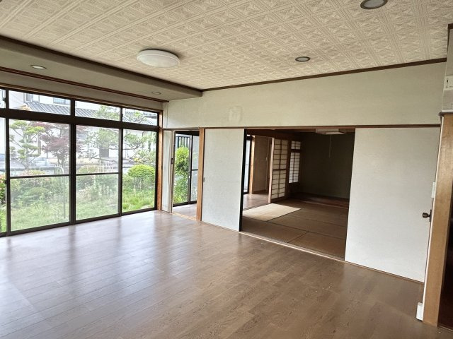 吉田　中古住宅の居間・リビング|リフォーム工事中