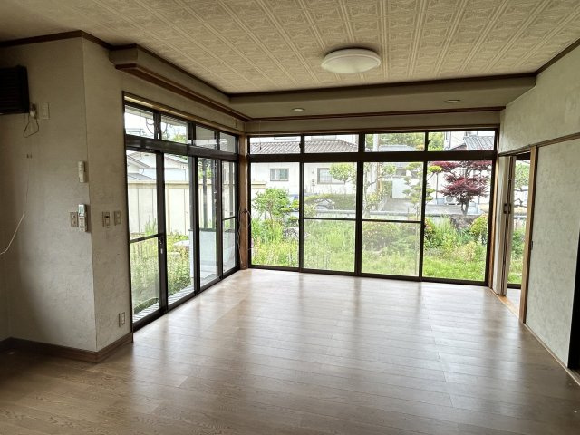 吉田　中古住宅の居間・リビング|リフォーム工事中