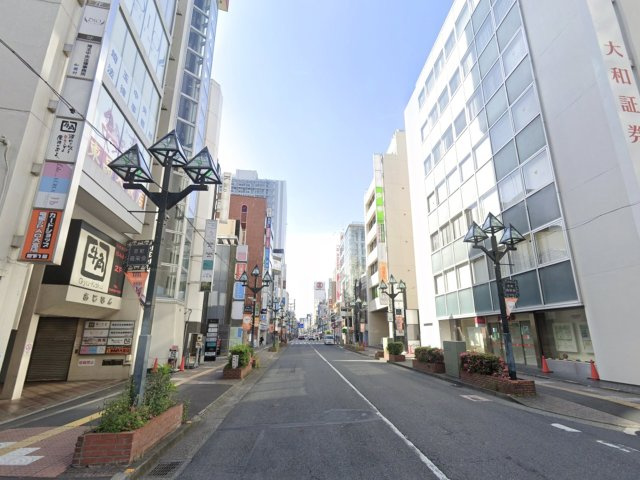あじせんビルの周辺