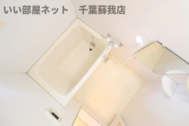 サンハイム・ユタカの居間・リビング