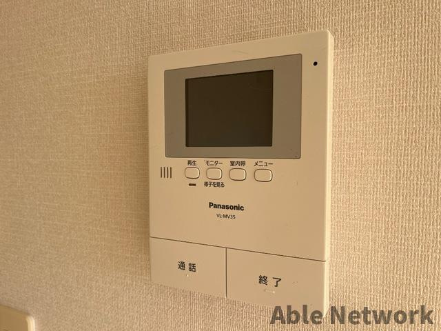 カーサ・アバンティーのセキュリティ|安心のカメラ付きインターホン