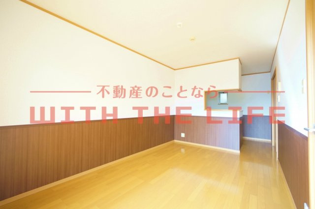 MerveillePlace壱番館【キャッシュバック対象物件】の居間・リビング|居間です