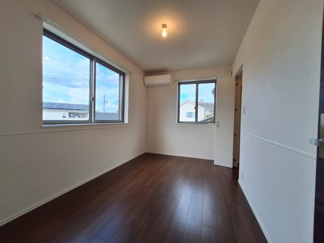 Ｅｘｃｅｌ　Ｃｏｕｒｔ　Ａの子供部屋|★キレイなフローリングのお部屋です★