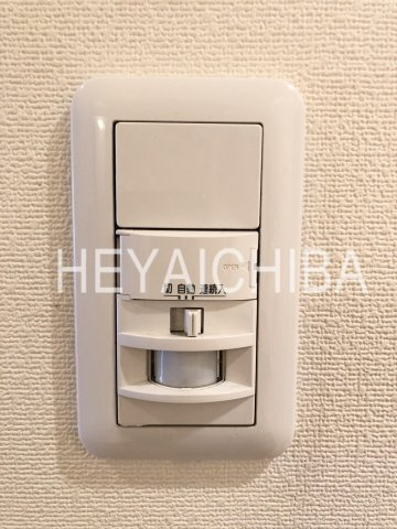 シナノレジデンスの設備|人感センサー付ライト