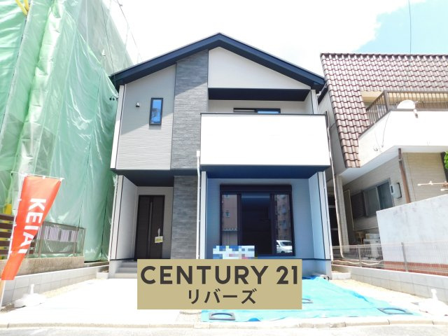 名古屋市熱田区野立町２丁目の新築一戸建の外観|☆限定１棟☆　　新価格！！いつでも見学できます♪（お問合せ当日、平日、水曜、夜間でもＯＫ）　長期優良住宅！　南向き、陽当たり良好！！　駐車並列２台ＯＫ！　地盤保証２０年　周辺環境充実！