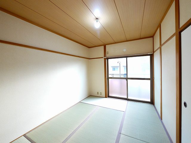 プラスパー豊井Ⅰの和室|来客時にも便利な和室付き