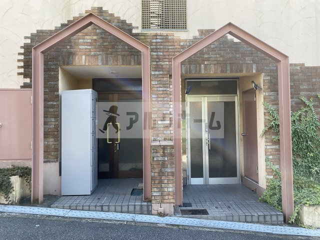 ヴィクトリアコート旭ヶ丘のエントランス|スカイキャンパス旭ヶ丘　柏原市　エントランス