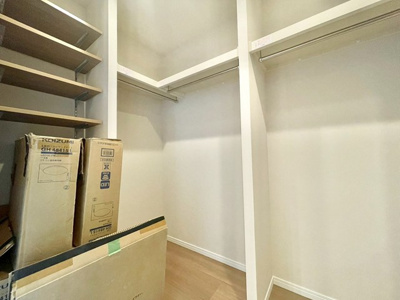 【収納】 | 日興千里丘スカイマンションB棟 | エイブルにて取扱い可能な住宅ローンは、全部で10種類以上！お客様にピッタリの住宅ローンを当社のFPよりご案内させて頂きます。住宅ローンのご相談だけでも、お気軽にご相談下さいませ。