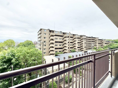 【展望】 | 日興千里丘スカイマンションB棟 | 弊社のファイナンシャルプランナーより、将来に向けた資金計画・住宅ローンの無料相談が皆様に大変ご好評頂いております！物件ご購入の前に、まずはお気軽にご相談くださいませ。