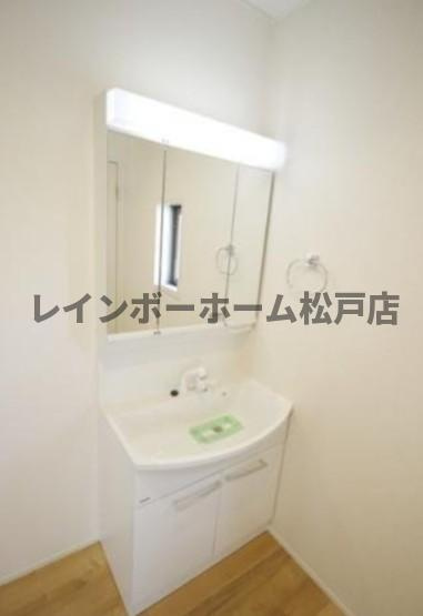 仲介手数料（賃料の1.10ヵ月）の50％OFF対象物件！の洗面所