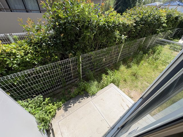 ECO SOLEIL　B棟の庭